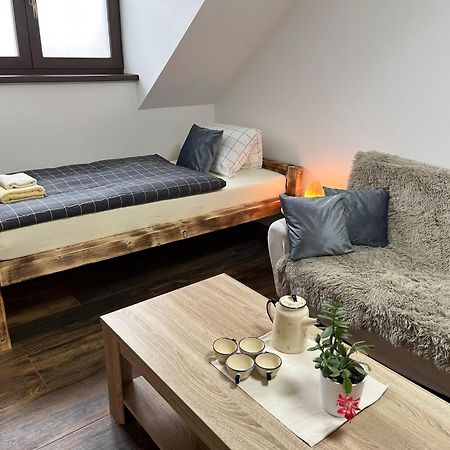 Apartman Kuga Микулов Екстериор снимка
