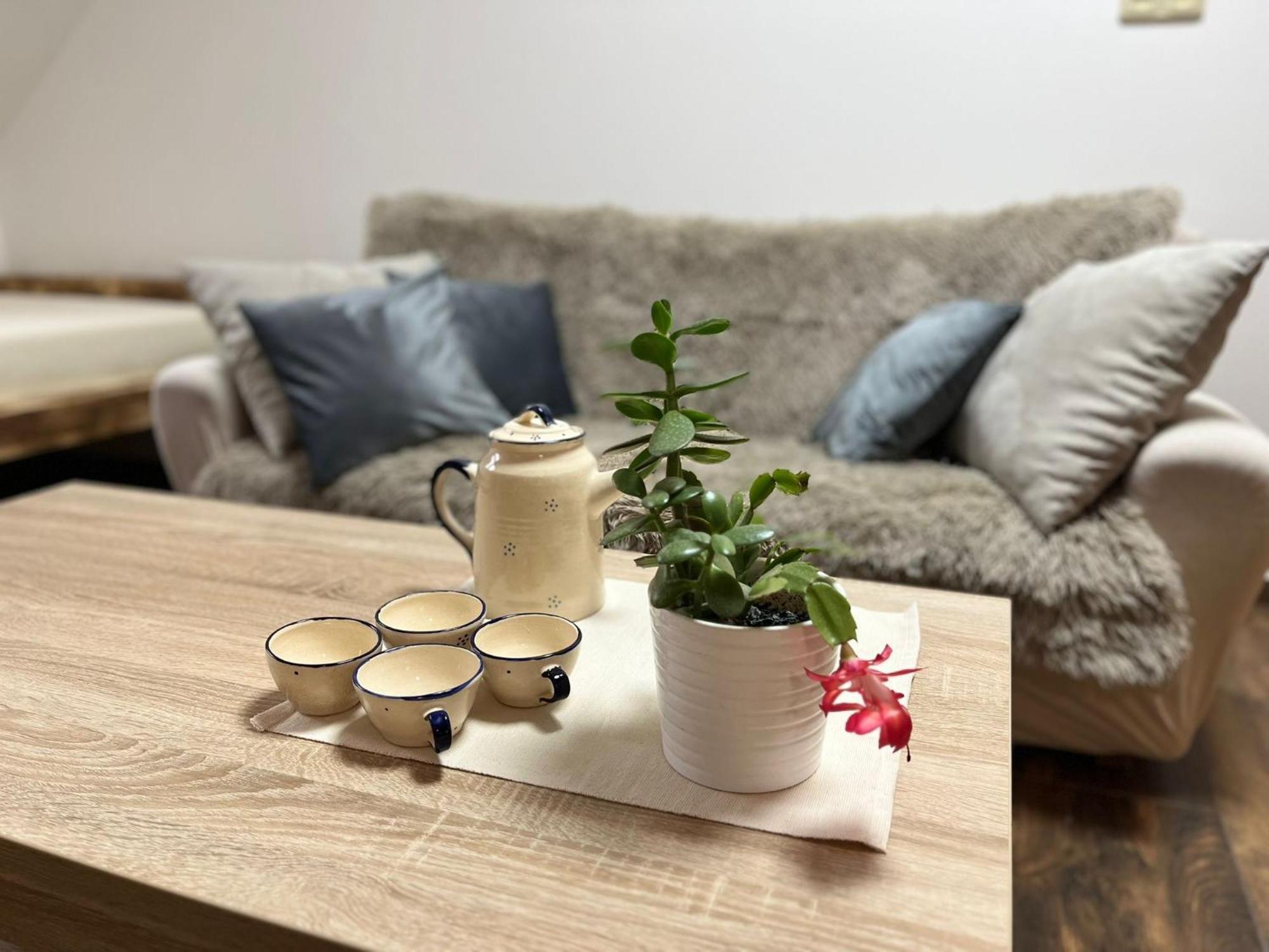 Apartman Kuga Микулов Екстериор снимка
