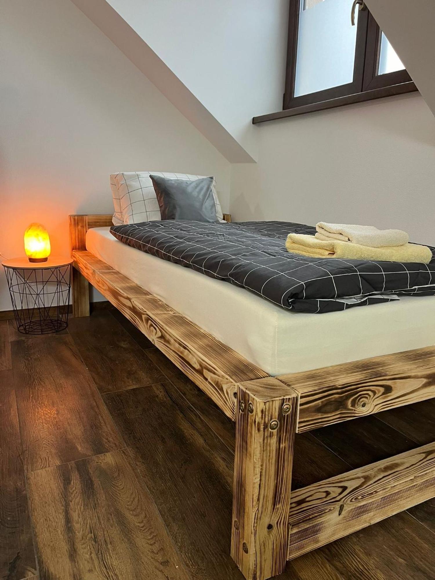 Apartman Kuga Микулов Екстериор снимка